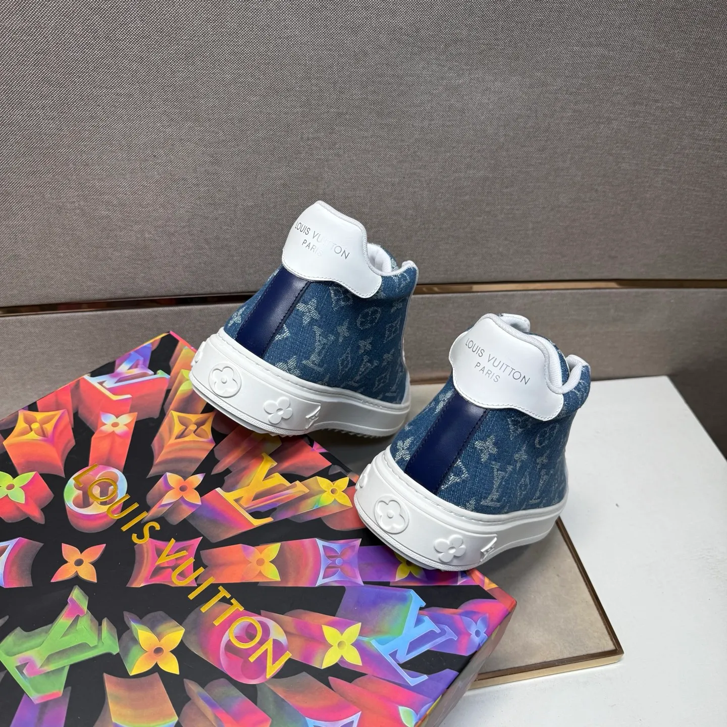 Men's men's shoes 💰pp560 [LV～] Men's casual high-top shoes 2025z cabinet sales simultaneously 🔶Size: 38-44#️⃣ 🔷4 colors🔜The upper is made of multi-material splicing➕Mesh lining, comfortable and breathable, sole: original comfortable and wear-resistant outsole, ⚠️real thing📱photographed🎬real thing is better📢📢📢